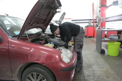 Revisando antes de decidir si toca grúa